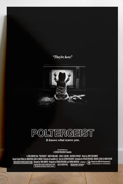 Poltergeist Craig T. Nelson Gloss Poster | Horror Movie Wall Art | 80s Cult Classic Print | Spooky Cinema Decor | Retro Film Artwork | Haunted House Aesthetic | High-Quality Horror Print